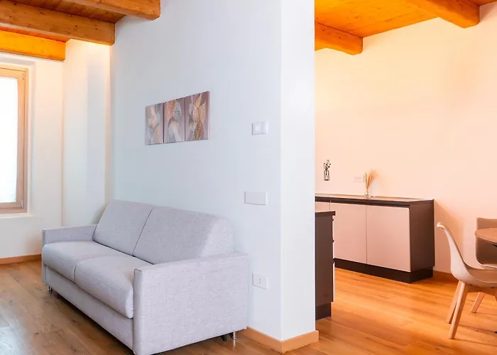 Antica Corte لوغو